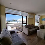 Playa Rapadoira - Bajos Con Terraza *