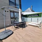 Playa Rapadoira - Bajos Con Terraza *