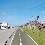 Playa Rapadoira - Bajos Con Terraza