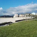 Playa Rapadoira - Bajos Con Terraza *