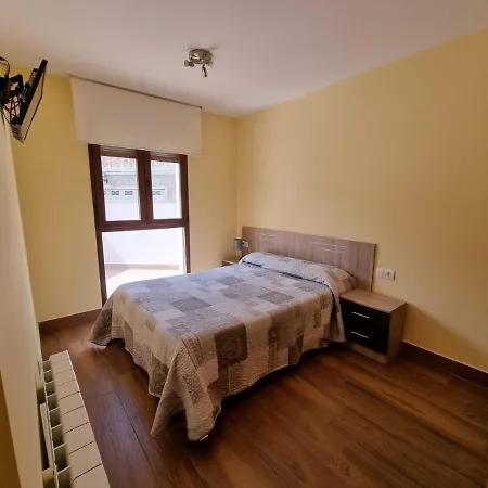 Playa Rapadoira - Bajos Con Terraza *