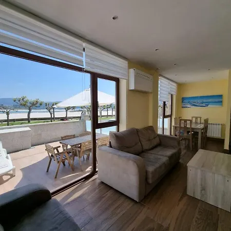 Playa Rapadoira - Bajos Con Terraza Apartman