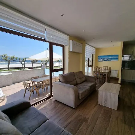 Playa Rapadoira - Bajos Con Terraza 아파트 *