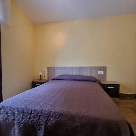 Playa Rapadoira - Bajos Con Terraza Daire