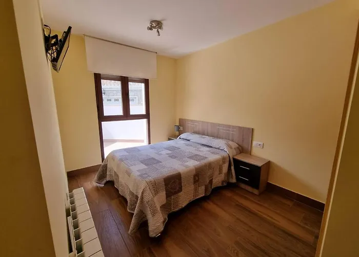 Playa Rapadoira - Bajos Con Terraza *