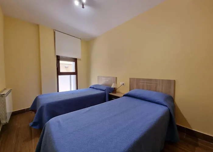 Playa Rapadoira - Bajos Con Terraza