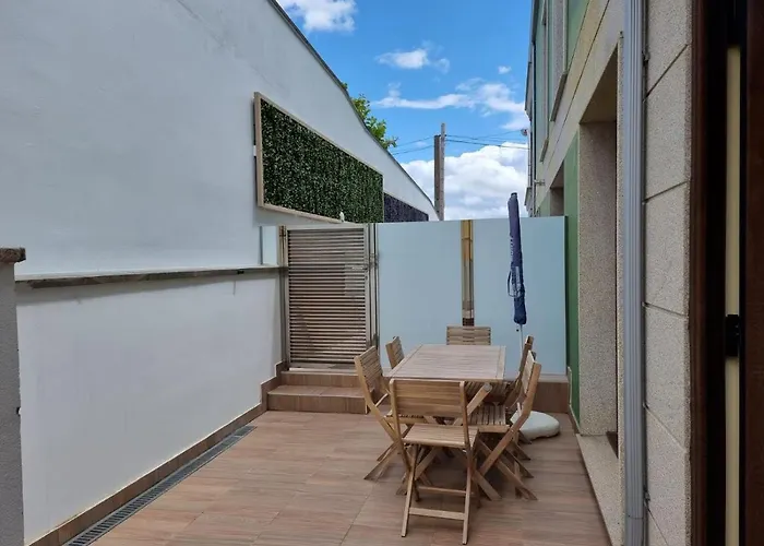 Playa Rapadoira - Bajos Con Terraza Апартаменты *